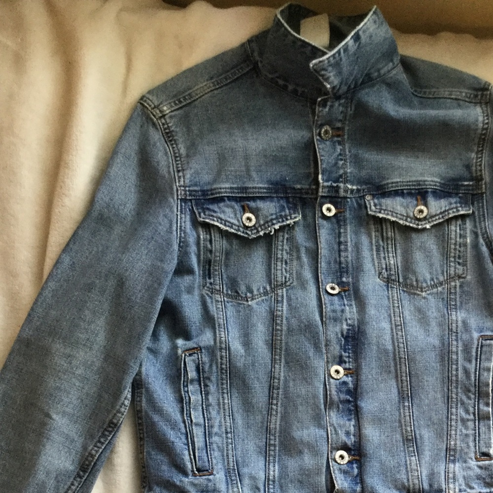 Men’s H&M Light Blue Denim Jacket Size S